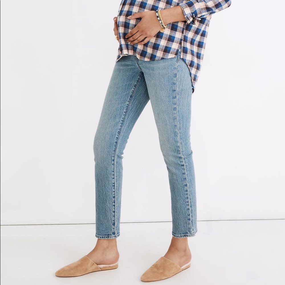 NWT Maternity Over-the-Belly Perfect Vintage Jeans in Banner Wash